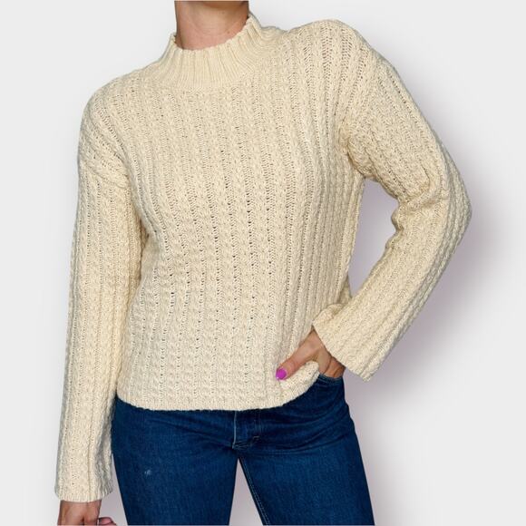 Y2K St John’s Bay Cream Mockneck Sweater - Picture 2 of 4